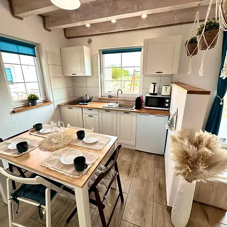 Casa vacanze Domek Bialy Lotos Premium - Cisza I Natura Blisko Plazy I Centrum Łeba
