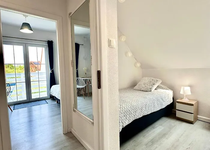 Semesterbostad Bialy Lotos - Cisza I Natura Blisko Plazy I Centrum