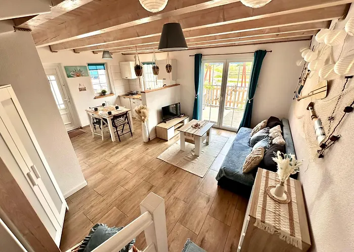 Bialy Lotos - Cisza I Natura Blisko Plazy I Centrum Сasa de vacaciones Łeba